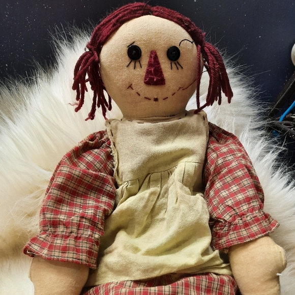 ~{Vintage}~ Primitive style fabric doll. - Picture 3 of 8
